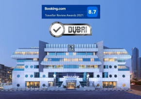 Leva Hotel and Suites, Opposite Downtown